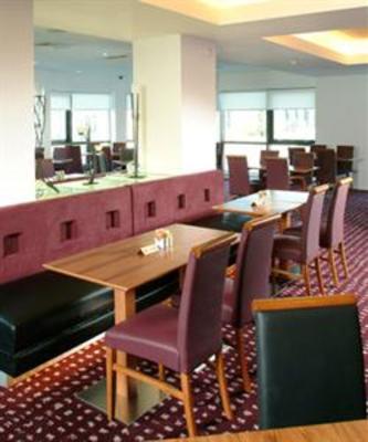 фото отеля Holiday Inn Express Hemel Hempstead