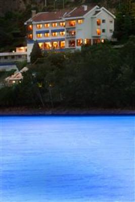 фото отеля Estalagem Lago Azul