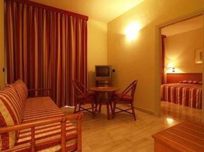 фото отеля Hotel Select Montecchio Emilia