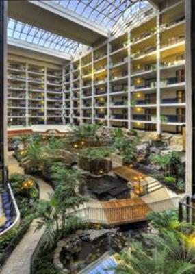 фото отеля Embassy Suites Baltimore North Hunt Valley