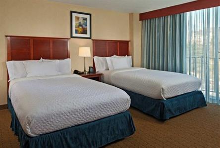 фото отеля Embassy Suites Baltimore North Hunt Valley