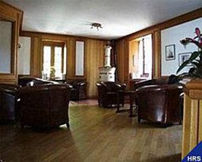 фото отеля Hotel Du Port Yvoire