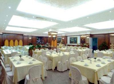 фото отеля Hotel Capital Inn