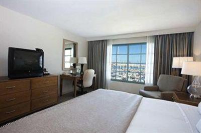 фото отеля DoubleTree by Hilton Hotel San Pedro