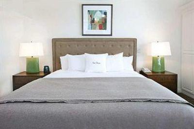 фото отеля DoubleTree by Hilton Hotel San Pedro