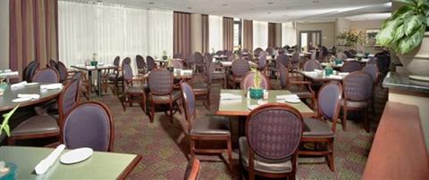 фото отеля DoubleTree by Hilton Hotel Chicago - Schaumburg
