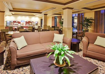 фото отеля Holiday Inn Express Hotel & Suites Atascadero