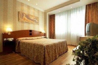фото отеля Hotel Urpi Sabadell