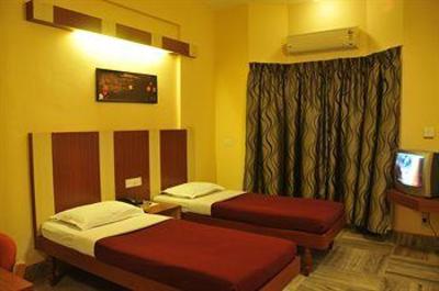 фото отеля Hotel Bangalore Gate