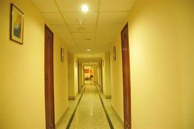 фото отеля Hotel Bangalore Gate