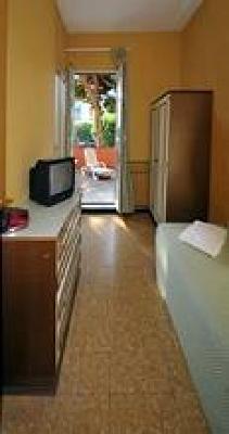 фото отеля Hotel Sud Est