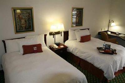 фото отеля Hampton Inn Huntsville - Arsensal/South Parkway