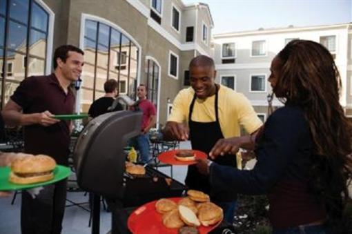 фото отеля Staybridge Suites Fayetteville
