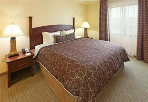 фото отеля Staybridge Suites Fayetteville