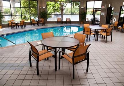 фото отеля Courtyard Hotel La Crosse (Wisconsin)