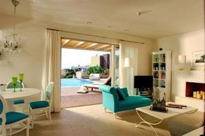 фото отеля Pleiades Luxurious Villas