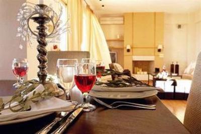 фото отеля Pleiades Luxurious Villas