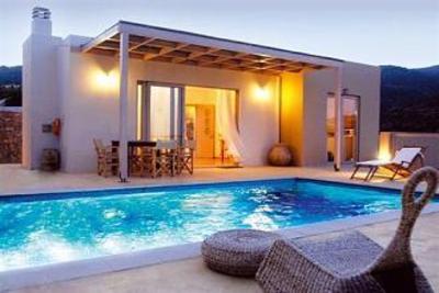 фото отеля Pleiades Luxurious Villas