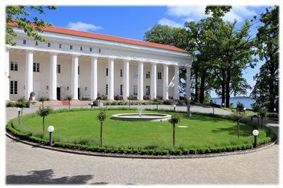 фото отеля Hotel Badehaus Goor Putbus