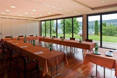 фото отеля Hotel Parks Velden am Wörthersee