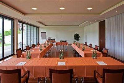 фото отеля Hotel Parks Velden am Wörthersee