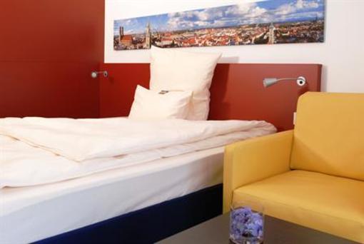 фото отеля Stay2Munich