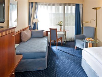 фото отеля Dorint Parkhotel Bad Neuenahr