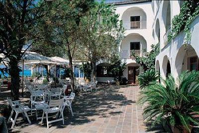 фото отеля Hotel Gabbiano Maratea