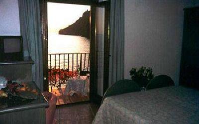 фото отеля Hotel Gabbiano Maratea