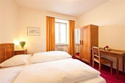 фото отеля Hotel Elefant