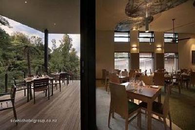 фото отеля Te Waonui Forest Retreat