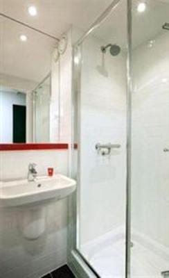 фото отеля Tune Hotel Haymarket