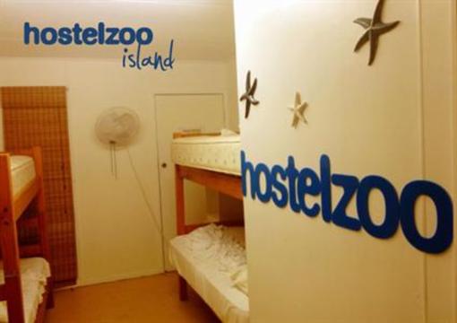 фото отеля Hostelzoo Island Eco Backpackers