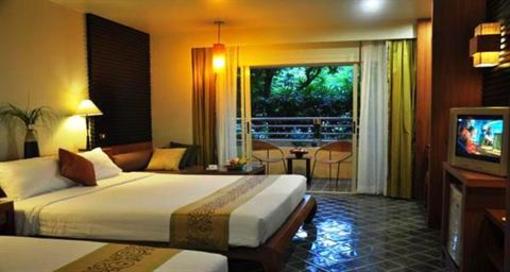 фото отеля The Royal Paradise Hotel and Spa Phuket