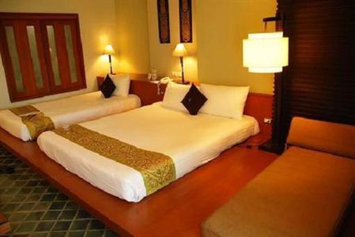 фото отеля The Royal Paradise Hotel and Spa Phuket