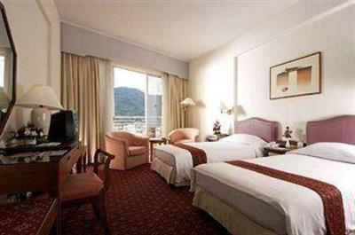 фото отеля The Royal Paradise Hotel and Spa Phuket