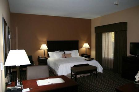 фото отеля Hampton Inn and Suites Pine Bluff