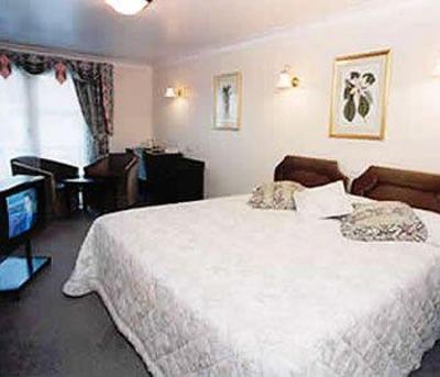 фото отеля Barton Cross Hotel Exeter