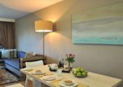 фото отеля Burgundy Luxury Apartments Cape Town