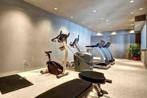 фото отеля Home Inn & Suites Yorkton
