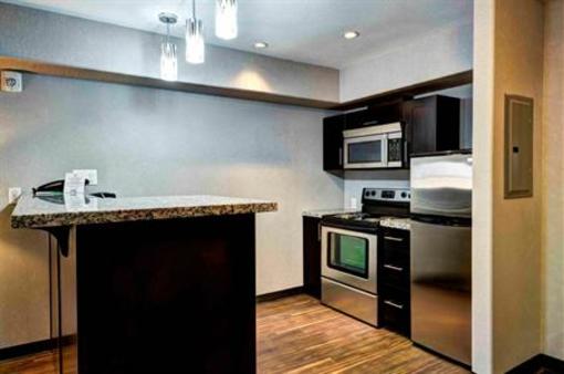 фото отеля Home Inn & Suites Yorkton