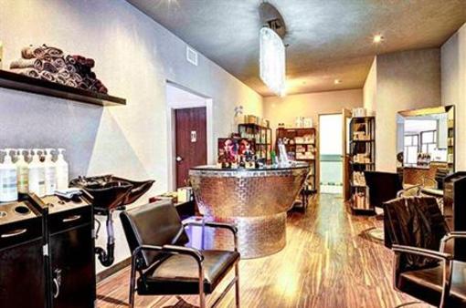 фото отеля Home Inn & Suites Yorkton