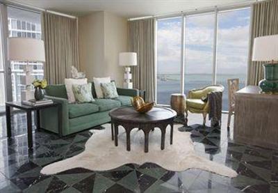 фото отеля Viceroy Miami