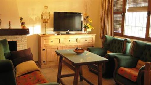 фото отеля Hostal Los Naranjos