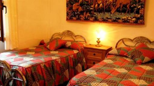 фото отеля Hostal Los Naranjos