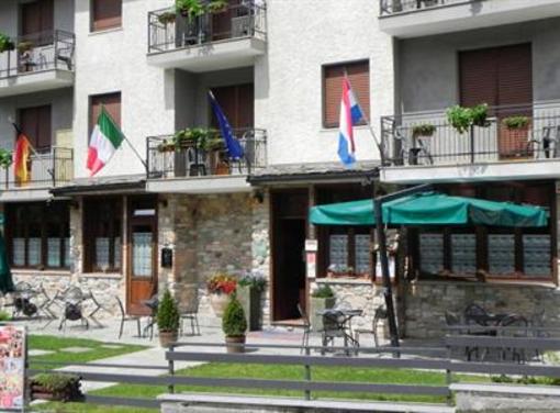 фото отеля Hotel Trois Etoiles