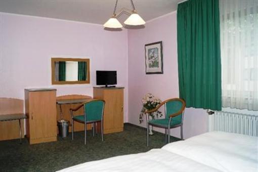 фото отеля Hotel Am Stadion Leverkusen