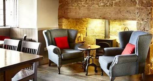 фото отеля The Three Pigeons Inn