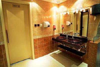 фото отеля Al Jazira Royal Hotel