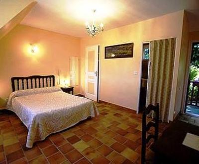 фото отеля Logis l'Auberge Basque